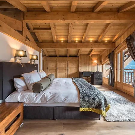Chalet Omaroo - By Emerald