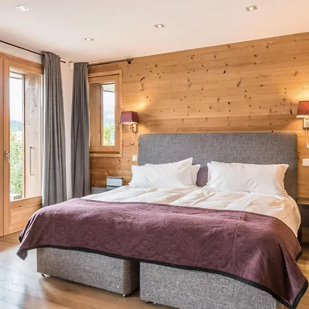 Omaroo - By Emerald Chalet Morzine