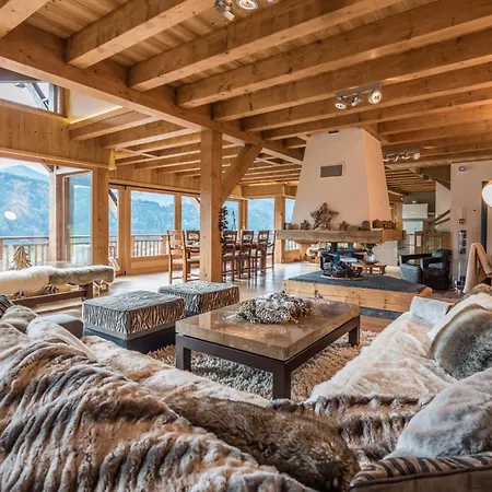 Omaroo - By Emerald Chalet Morzine